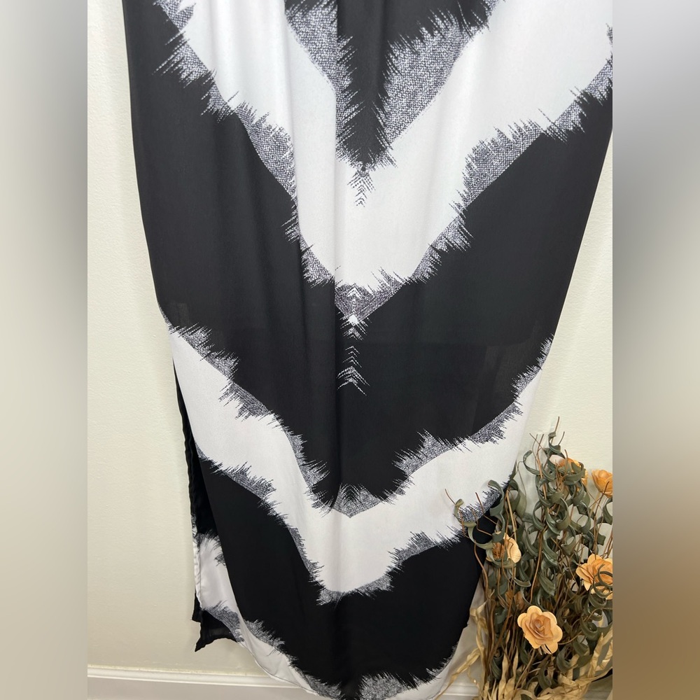 Mossimo Strapless Chevron Maxi Dress - Picture 3 of 8